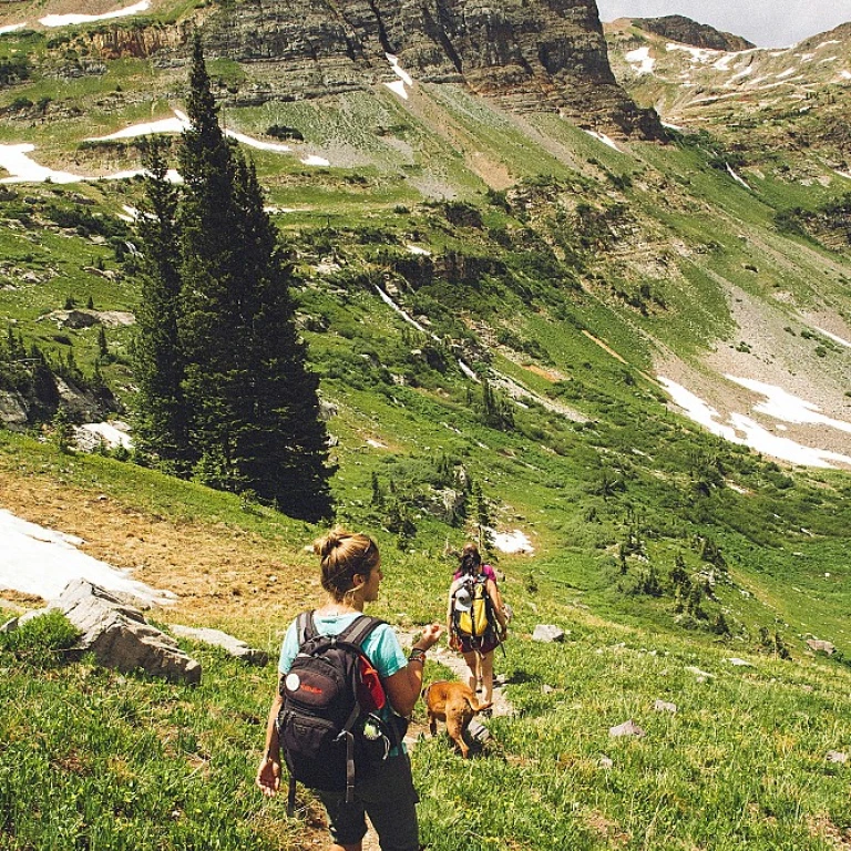 Crafting the Perfect Hiking Outfit: Essential Tips for Every Adventure