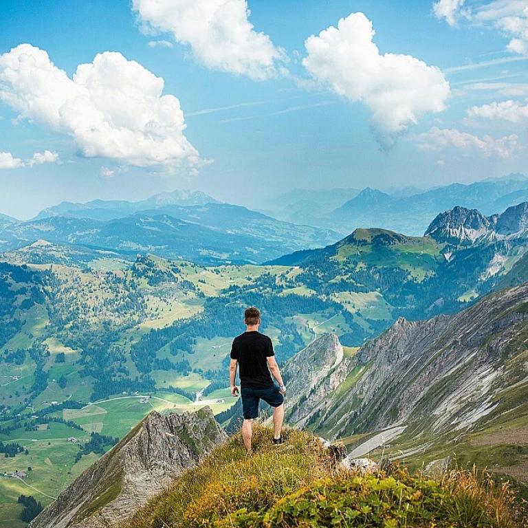 The Convenience of Slip-On Hiking Shoes for Outdoor Adventures