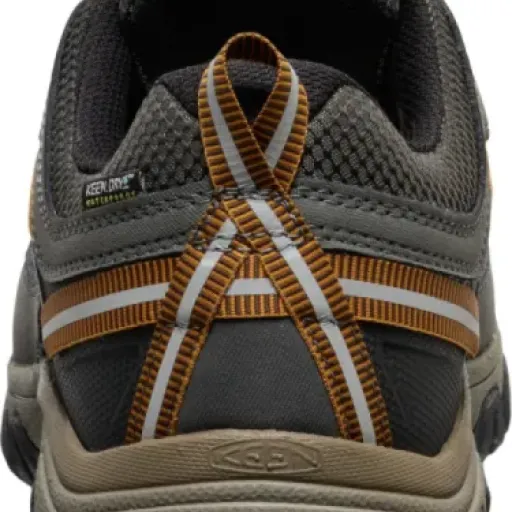 KEEN Targhee III WP Review: wide, comfy hiking shoes that trade weight for stability